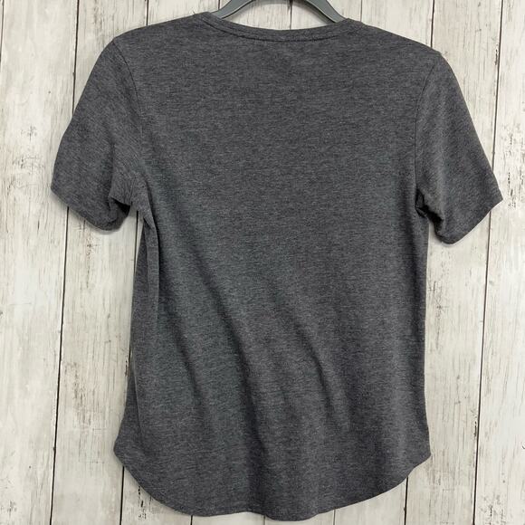 Under Armour Heat Gear Charged Loose Fit Gray Short Sleeve Miami T-Shirt Small - Picture 2 of 8